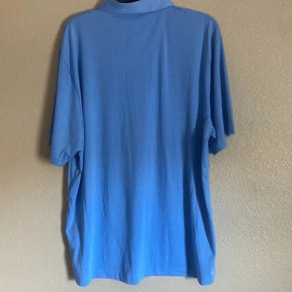 Blue jack nicklaus polo shirt. 3 button button up
BIN #5 - Picture 3 of 5
